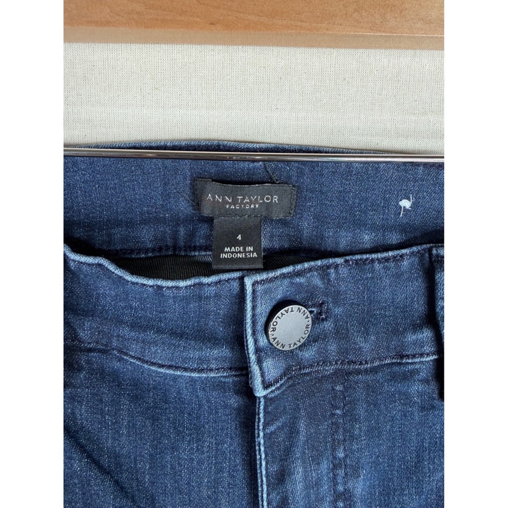 Ann Taylor Factory Women's Ankle Jeans Size 4 Blue Lace Hem Blue Denim Skinny - Picture 4 of 12